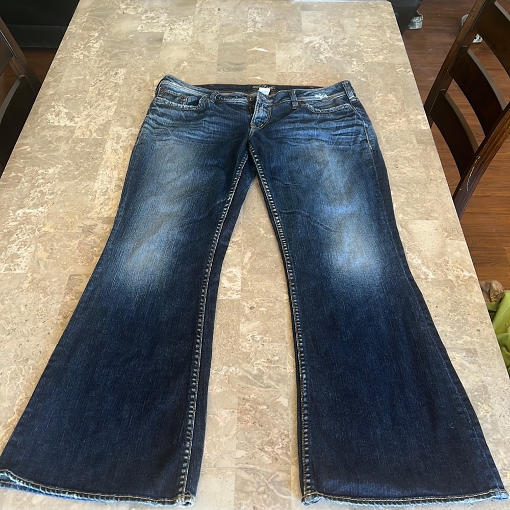 Women’s bootcut Silver Aiko size W33/L31 great condition